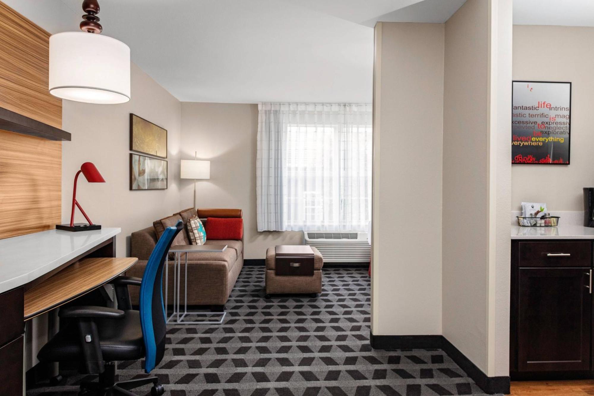 Hotel Towneplace By Marriott Dallas Plano/legacy